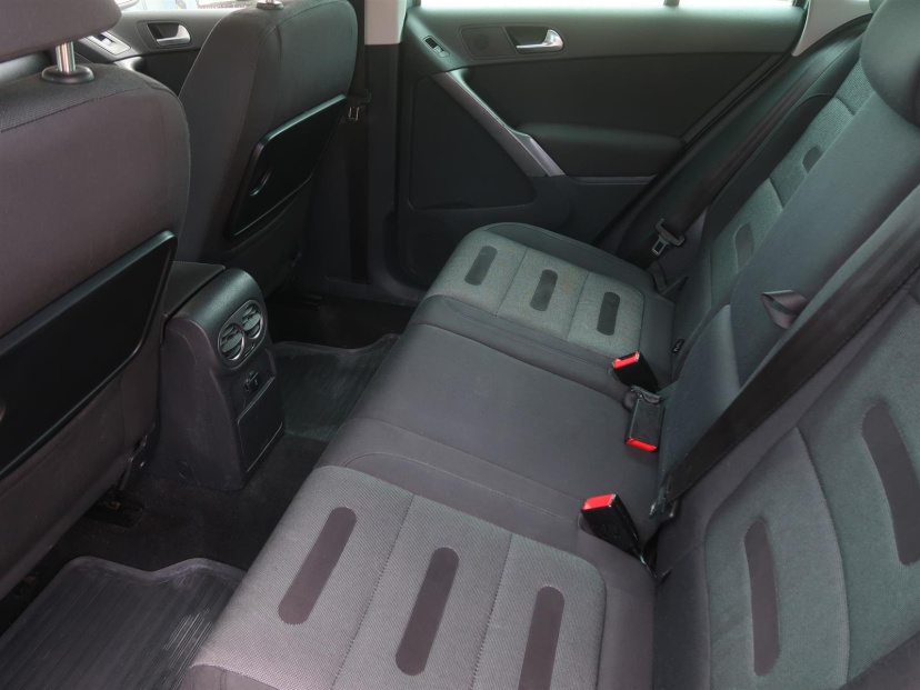 Volkswagen Tiguan, 2008