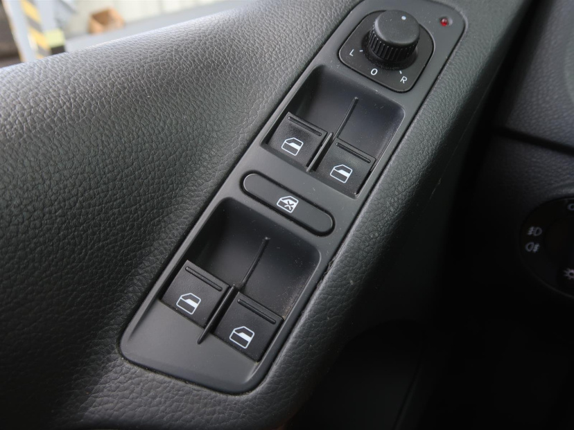 Volkswagen Tiguan, 2008