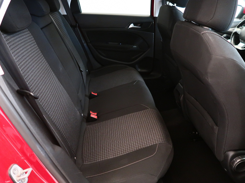 Peugeot 308, 2017