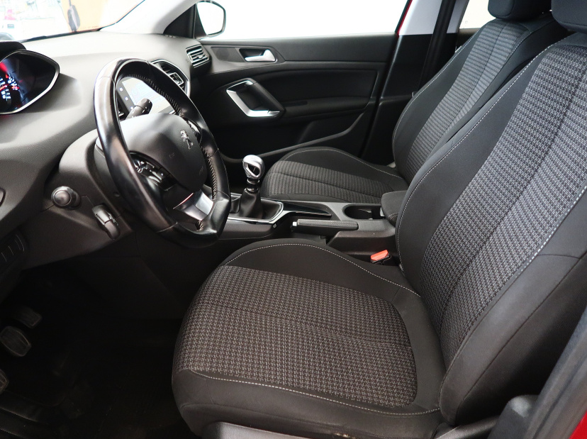 Peugeot 308, 2017