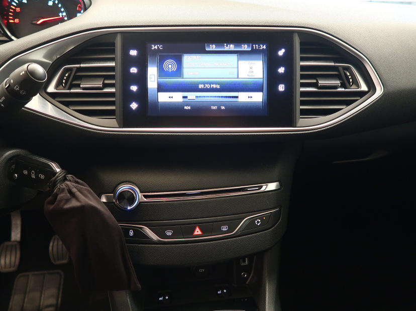 Peugeot 308, 2017