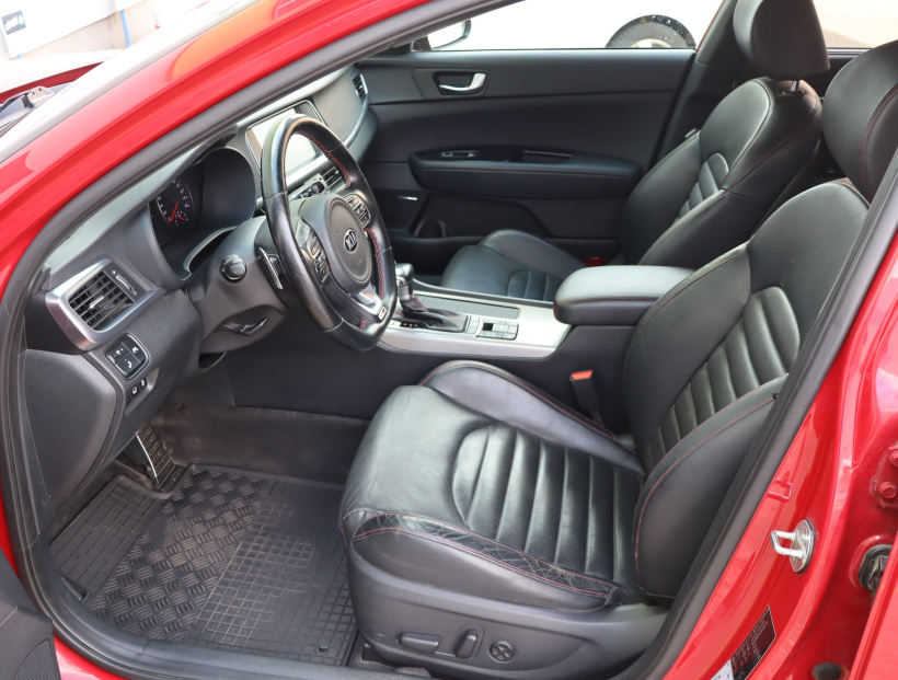 Kia Optima, 2018
