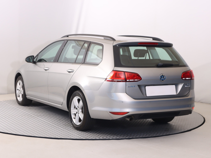 Volkswagen Golf, 2016