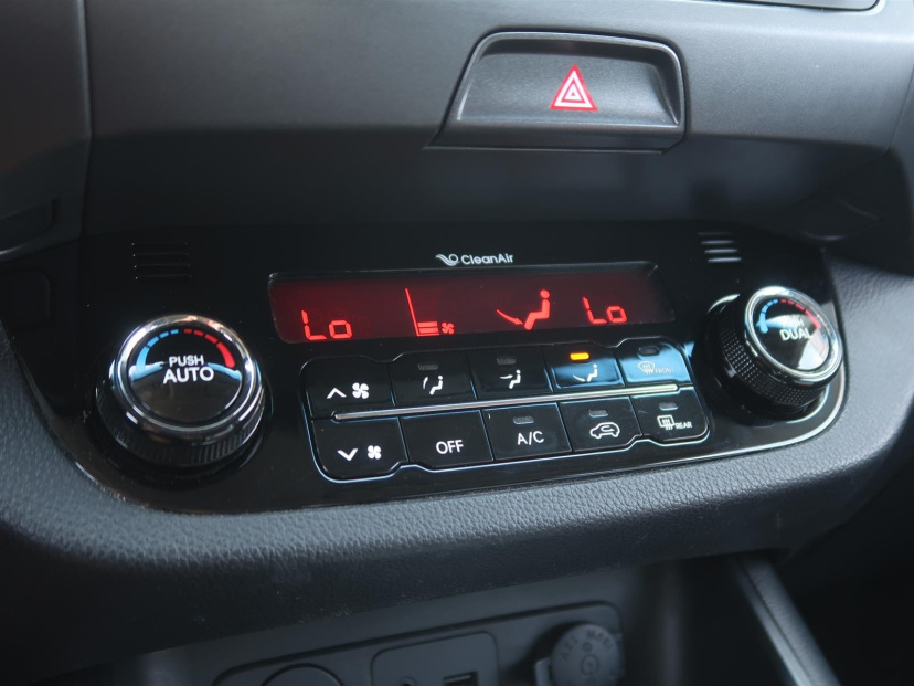 Kia Sportage, 2012