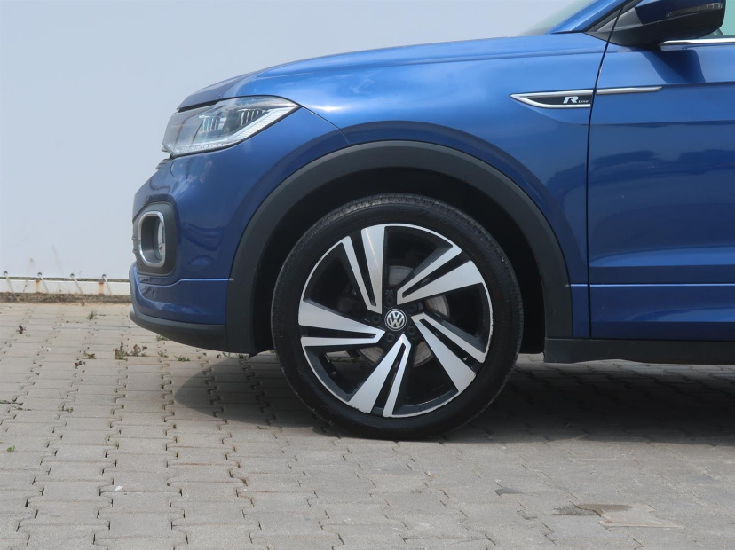 Volkswagen T-Cross, 2020