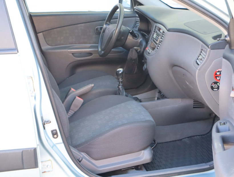 Kia Rio, 2006