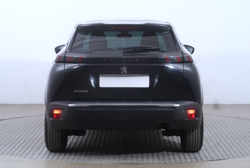 Peugeot 2008, 2020