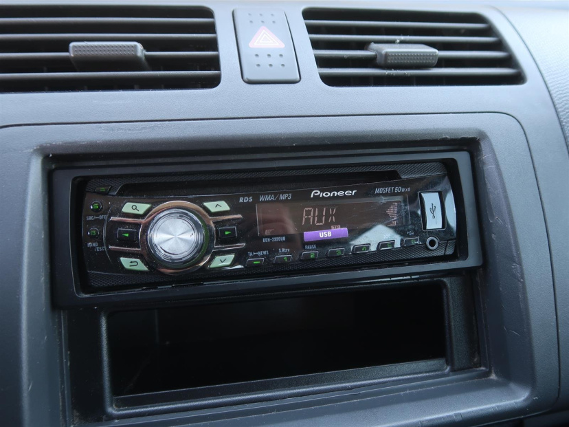 Suzuki Swift, 2010