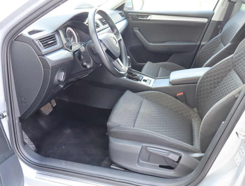 Škoda Superb, 2019