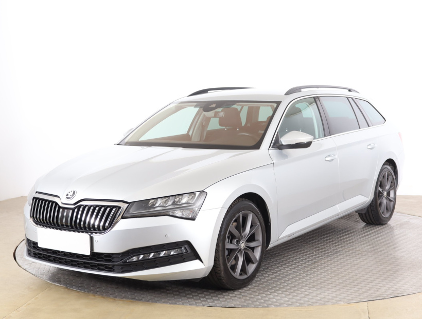 Škoda Superb, 2019