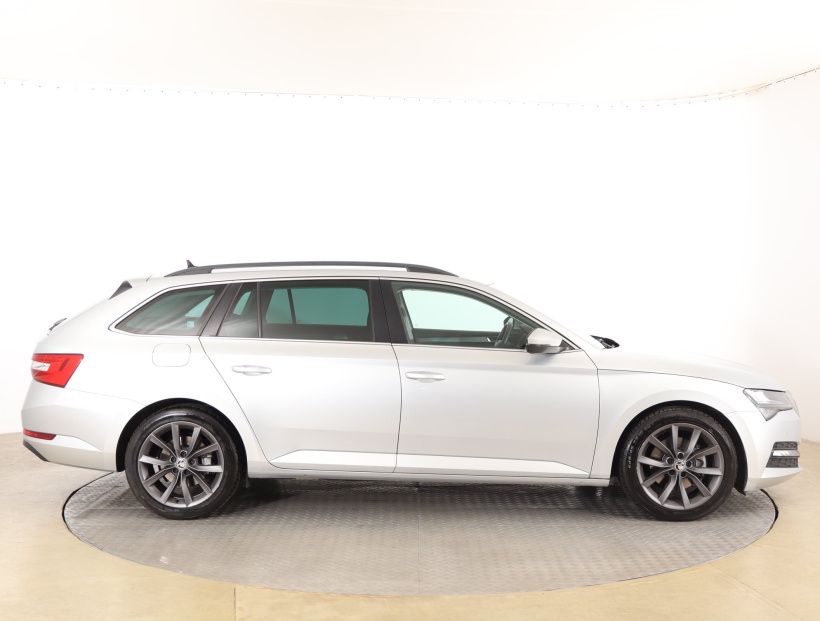 Škoda Superb, 2019