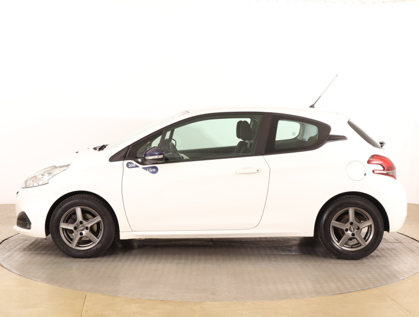 Peugeot 208, 2018