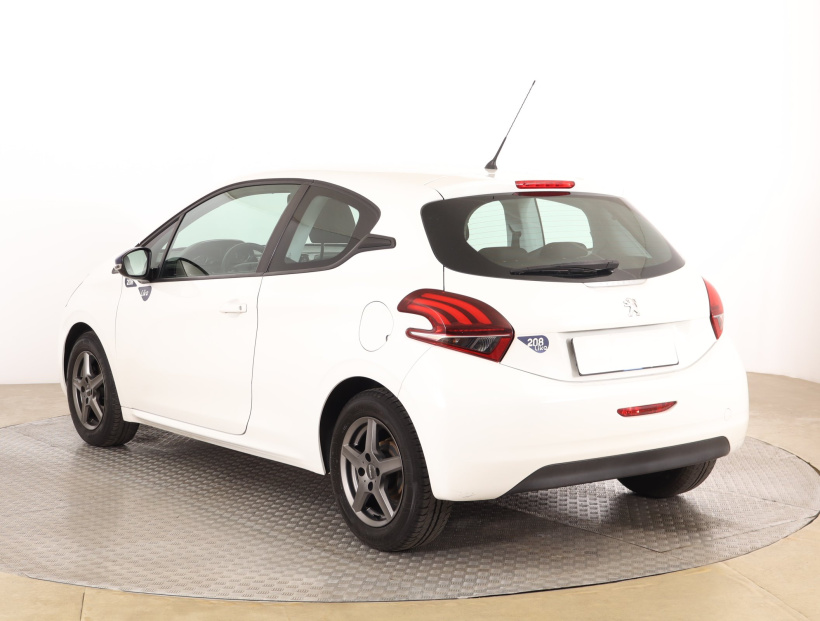 Peugeot 208, 2018