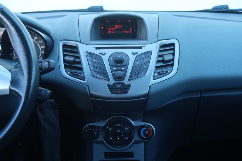 Ford Fiesta, 2010