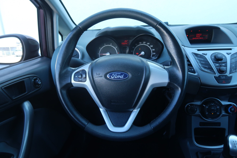 Ford Fiesta, 2010