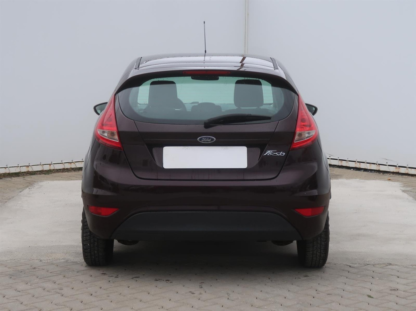 Ford Fiesta, 2010