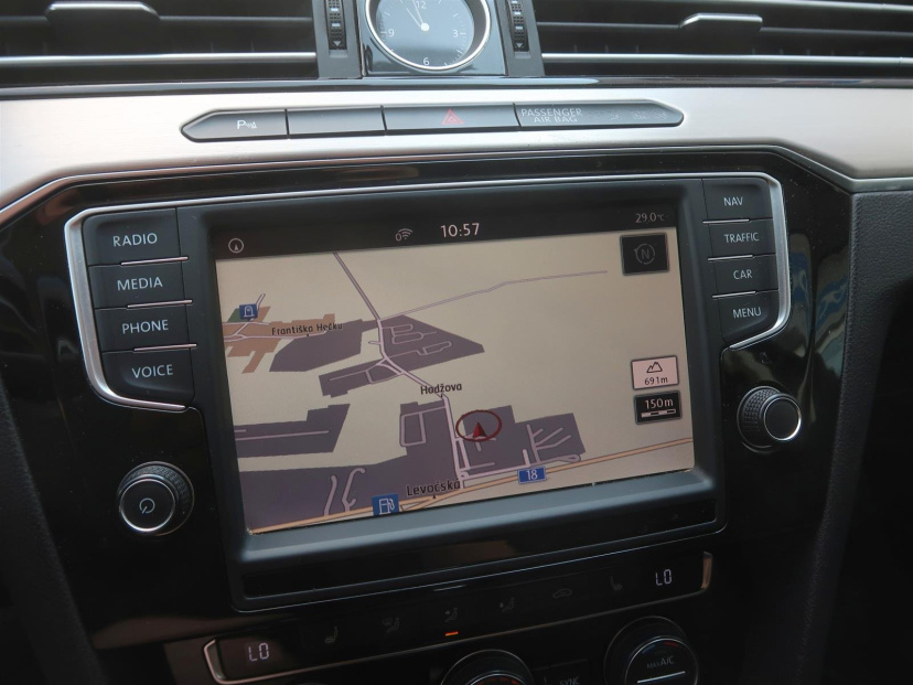 Volkswagen Passat, 2015
