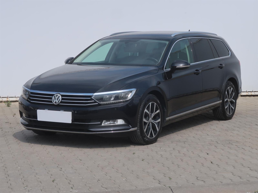 Volkswagen Passat, 2015
