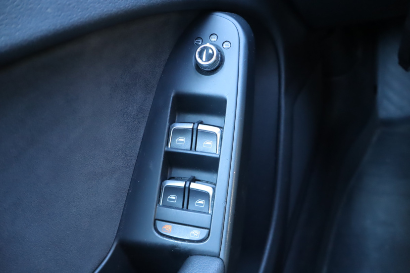 Audi A4, 2012
