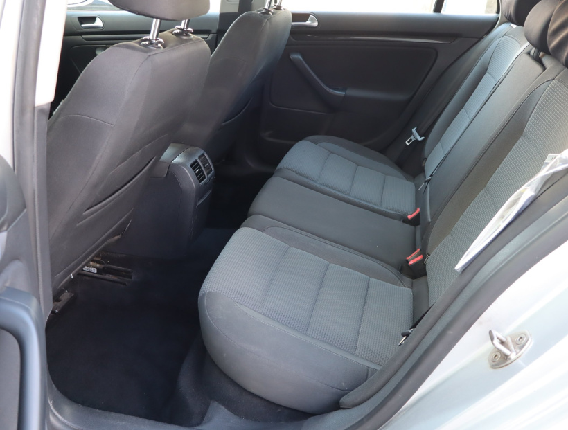 Volkswagen Golf, 2012