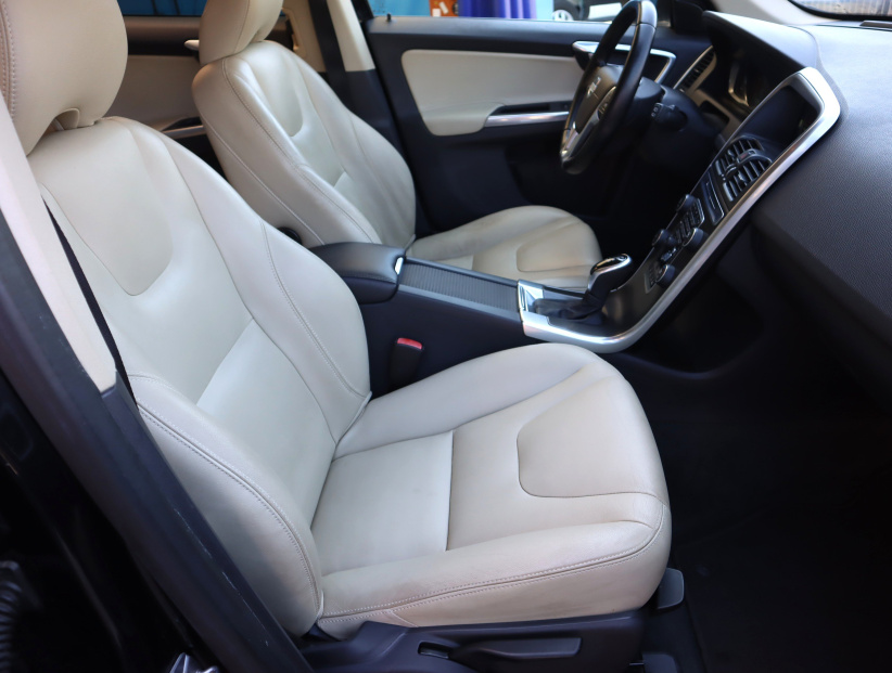 Volvo XC60, 2014