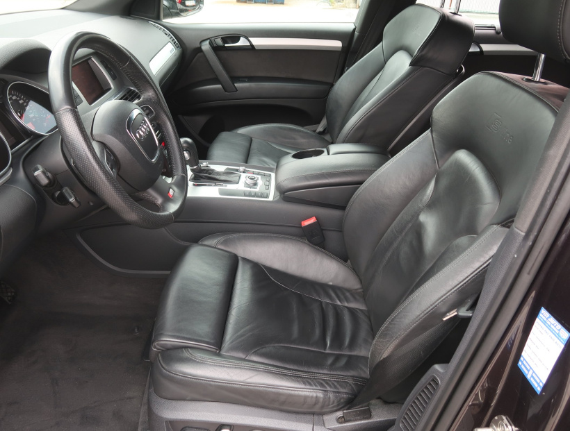 Audi Q7, 2010