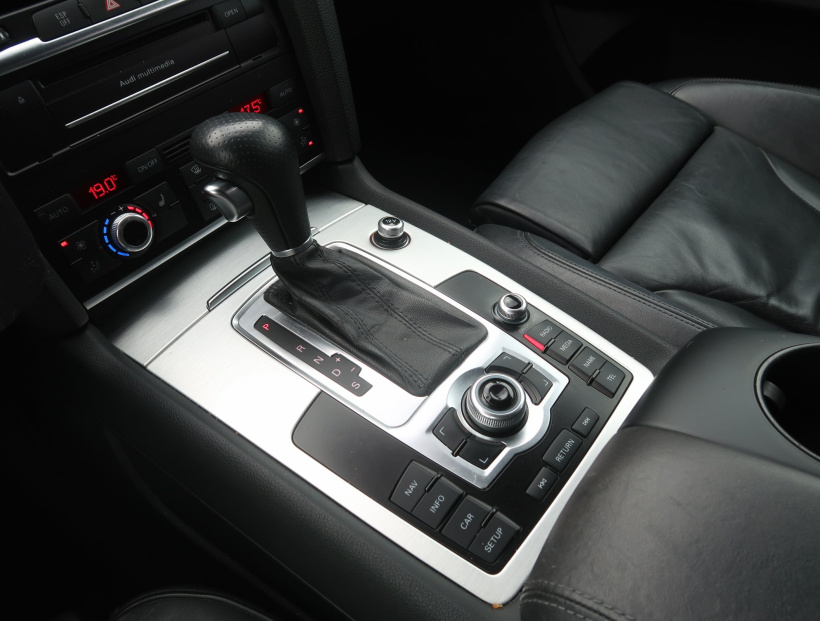 Audi Q7, 2010