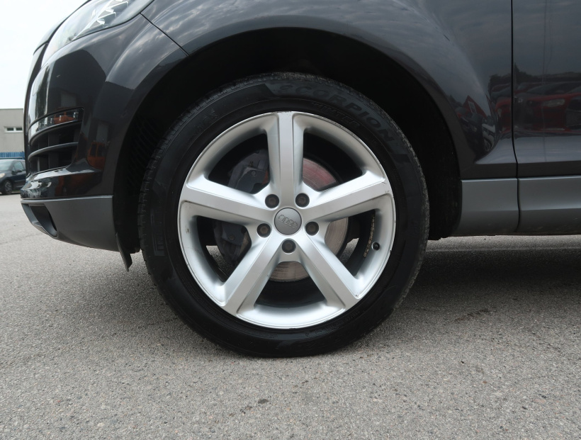 Audi Q7, 2010