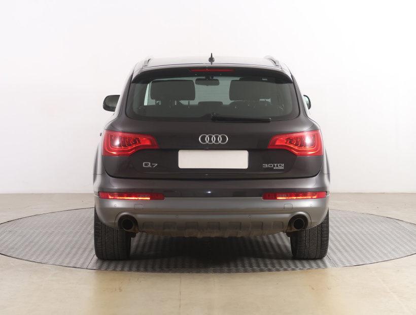 Audi Q7, 2010