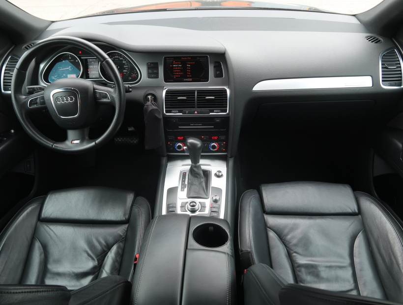 Audi Q7, 2010
