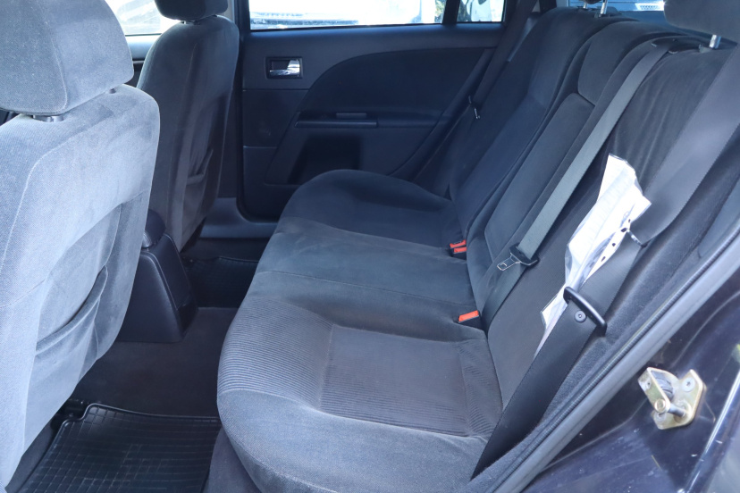 Ford Mondeo, 2004