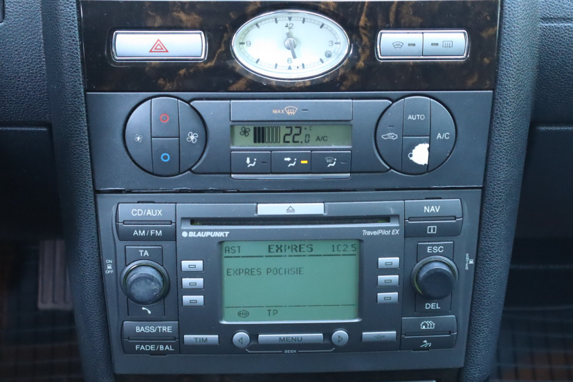 Ford Mondeo, 2004
