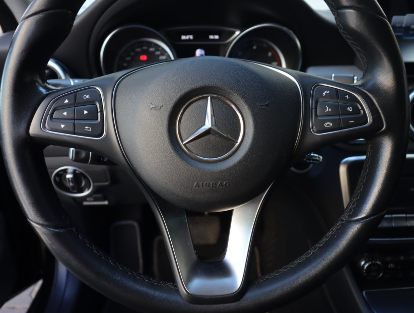 Mercedes-Benz GLA, 2017