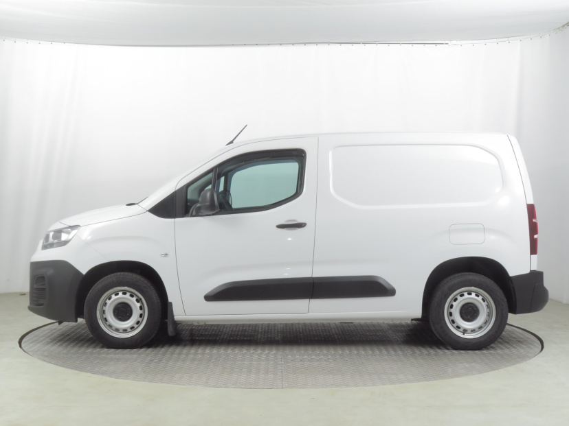 Fiat Doblo, 2024
