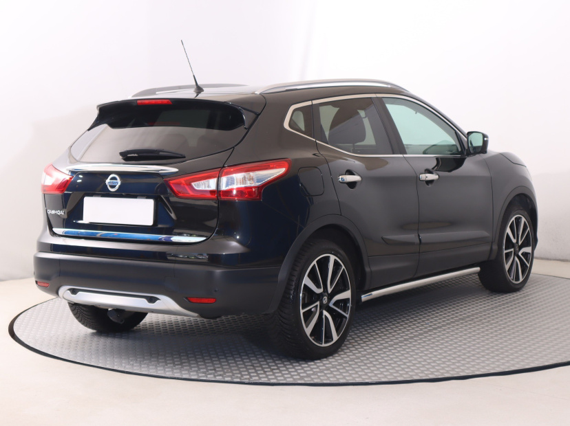 Nissan Qashqai, 2015