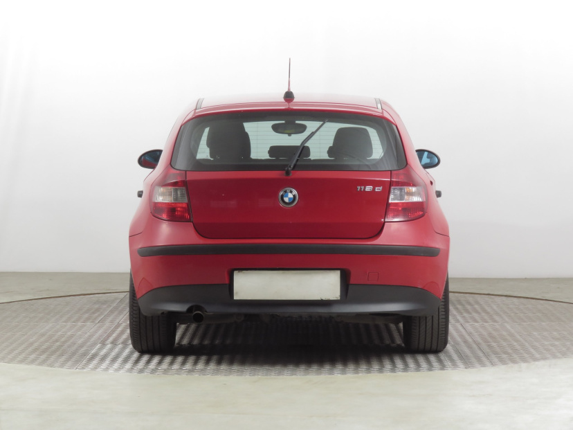 BMW 1, 2006