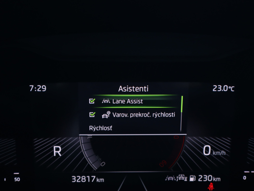 Škoda Karoq, 2025