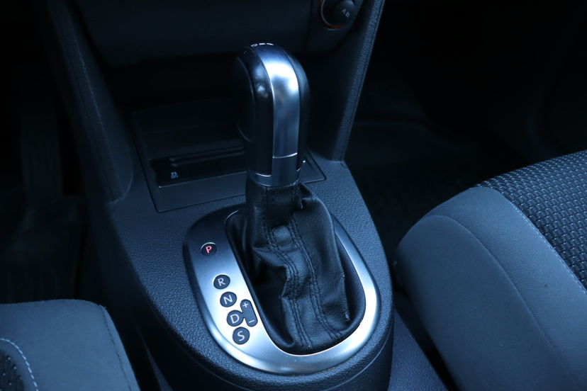 Volkswagen Touran, 2013