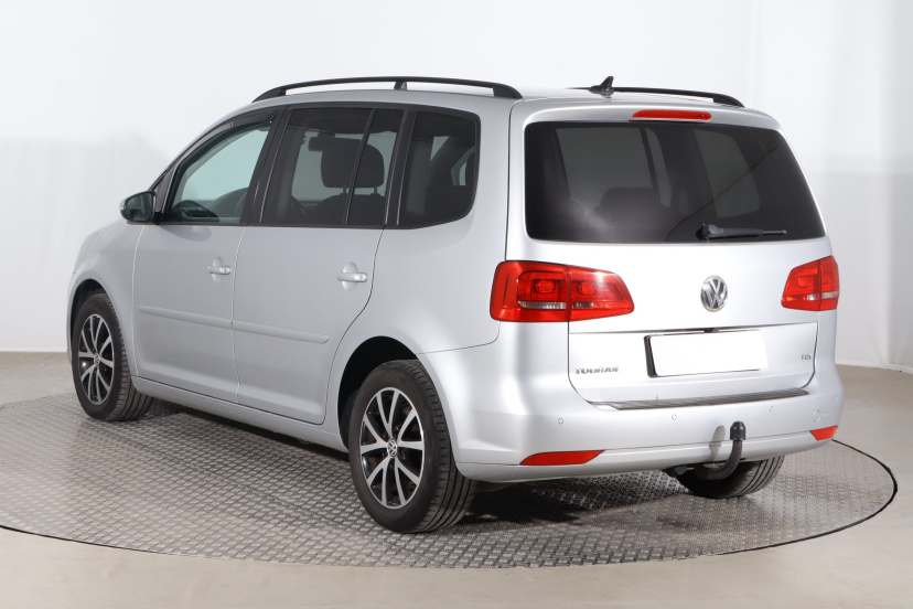 Volkswagen Touran, 2013
