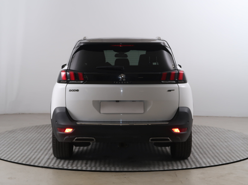 Peugeot 5008, 2018