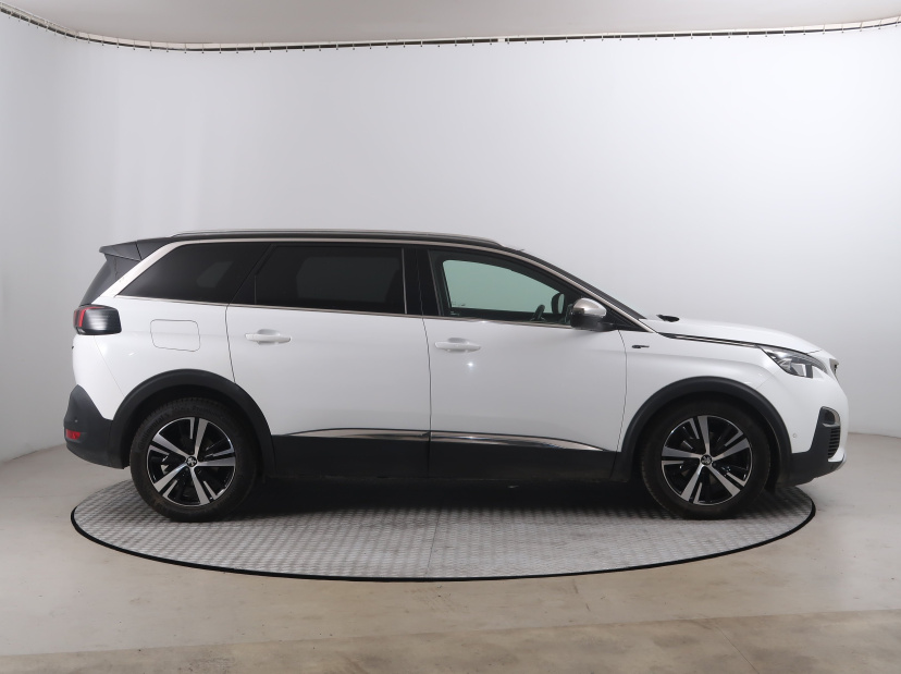 Peugeot 5008, 2018