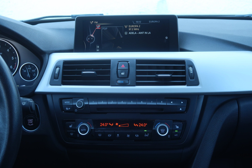 BMW 3, 2015