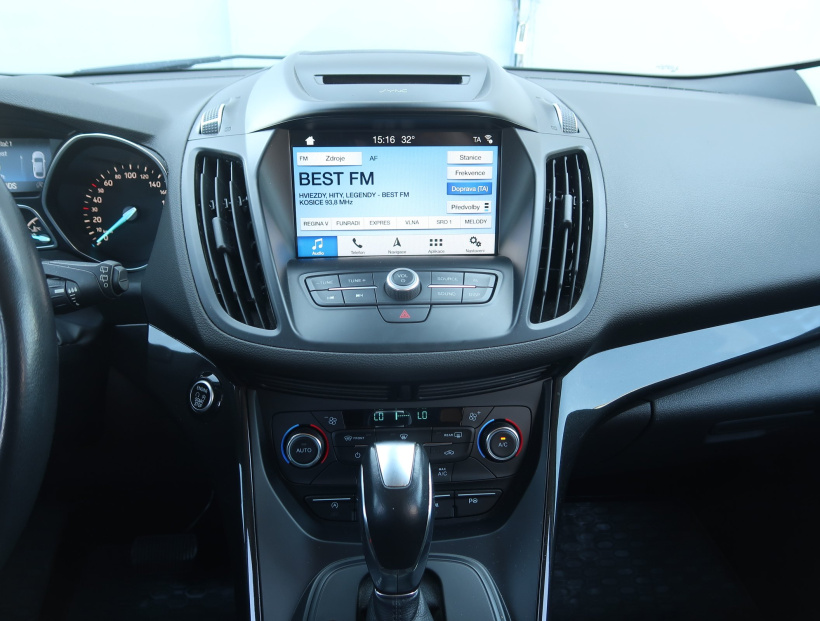 Ford Kuga, 2018