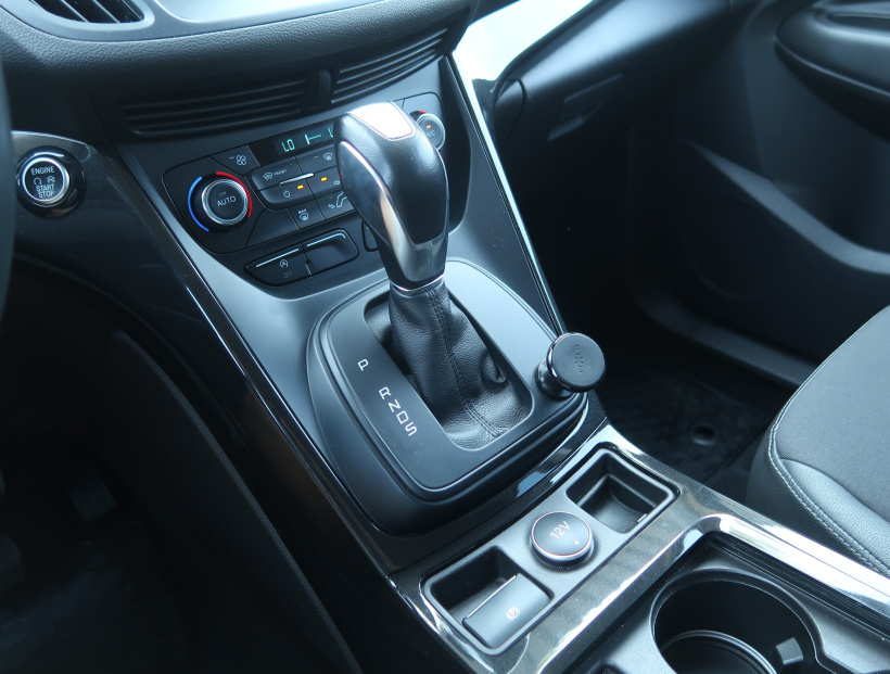 Ford Kuga, 2018