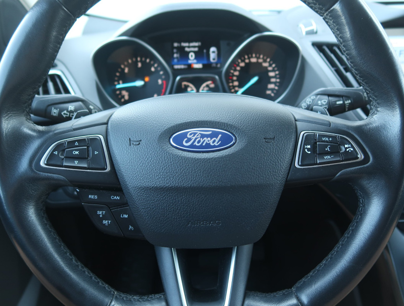 Ford Kuga, 2018