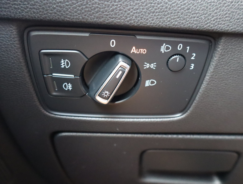 Volkswagen Passat, 2015