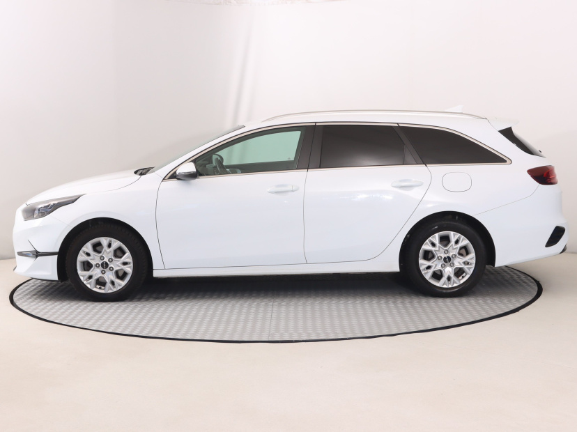 Kia Ceed, 2022