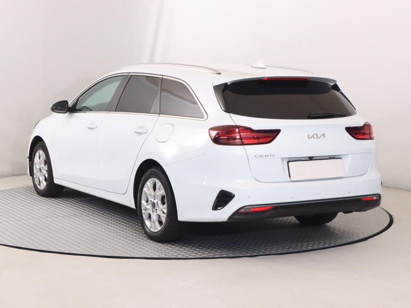 Kia Ceed, 2022