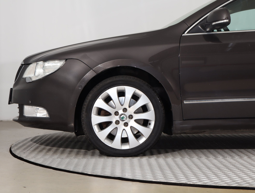 Škoda Superb, 2010