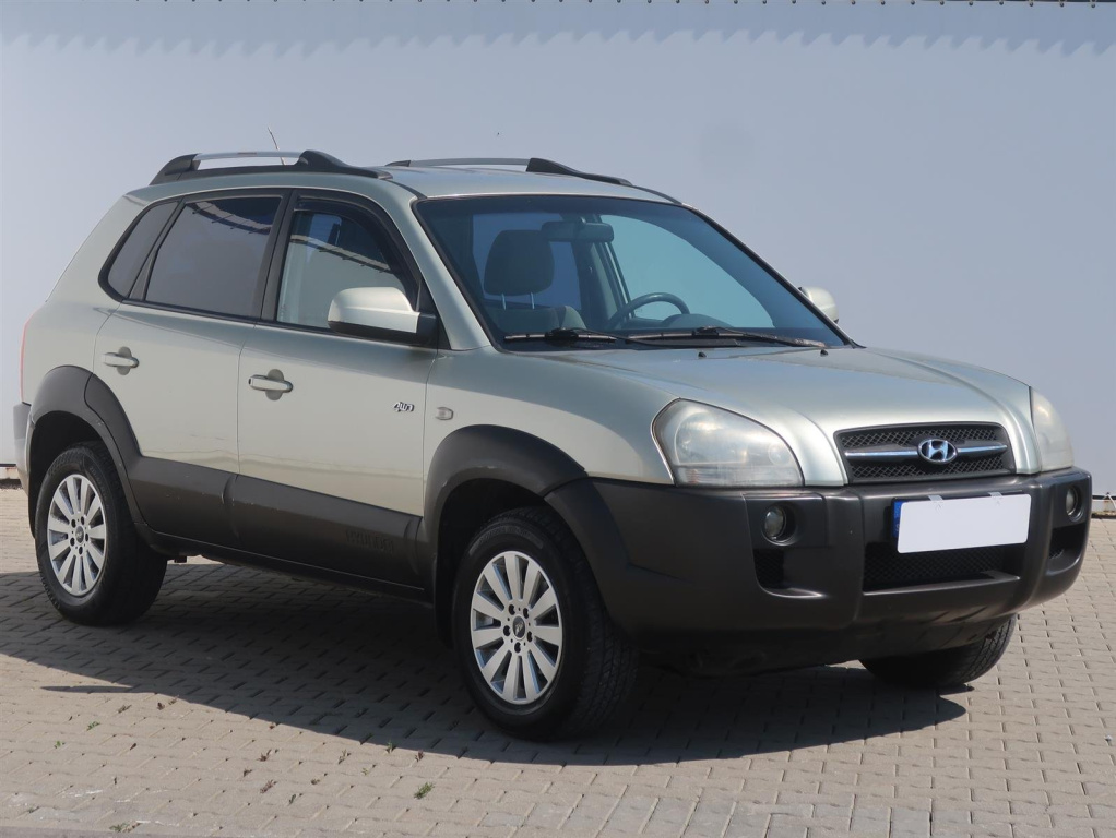 Hyundai Tucson, 2004